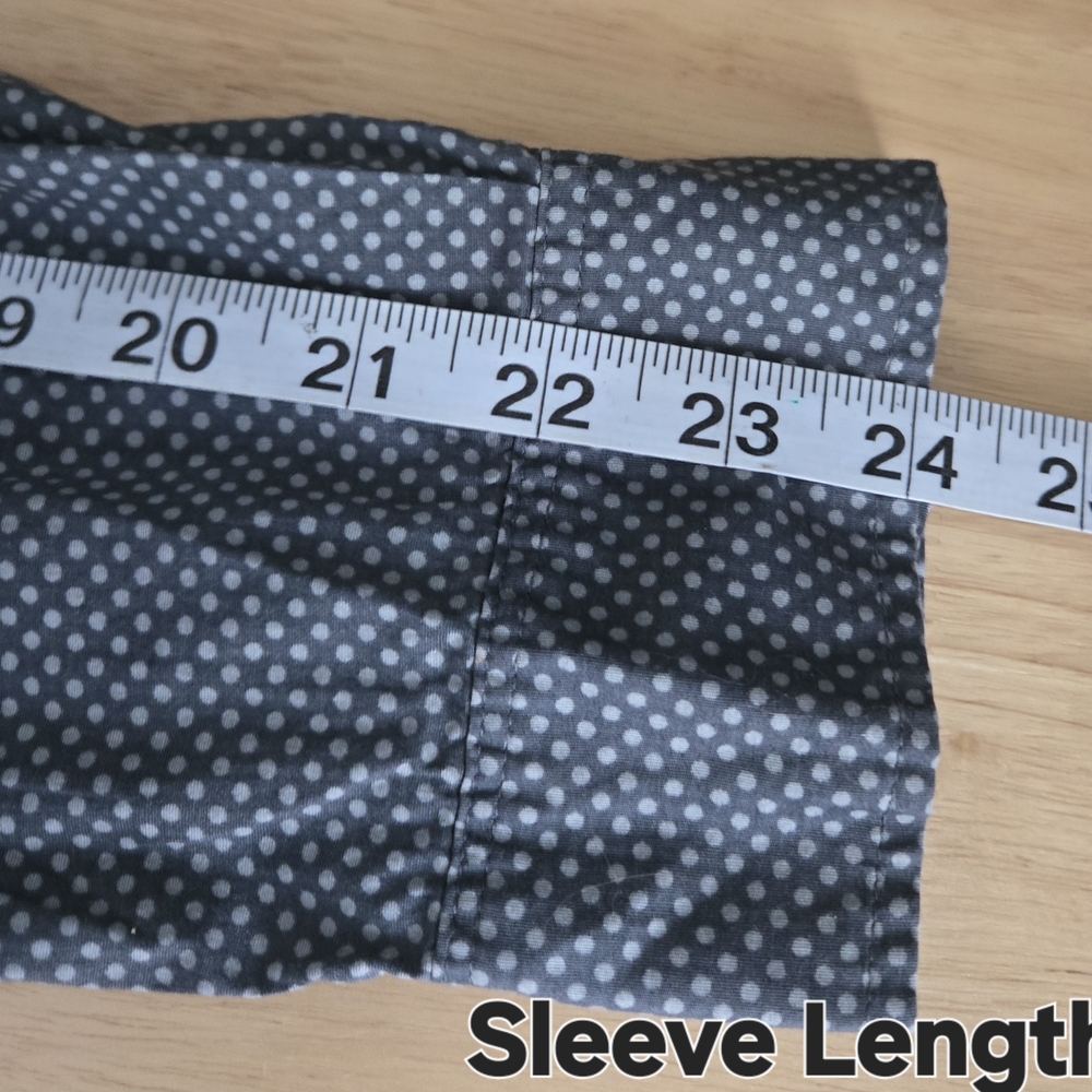 Women's Gray Button-Up Blouse - Picture 7 of 9